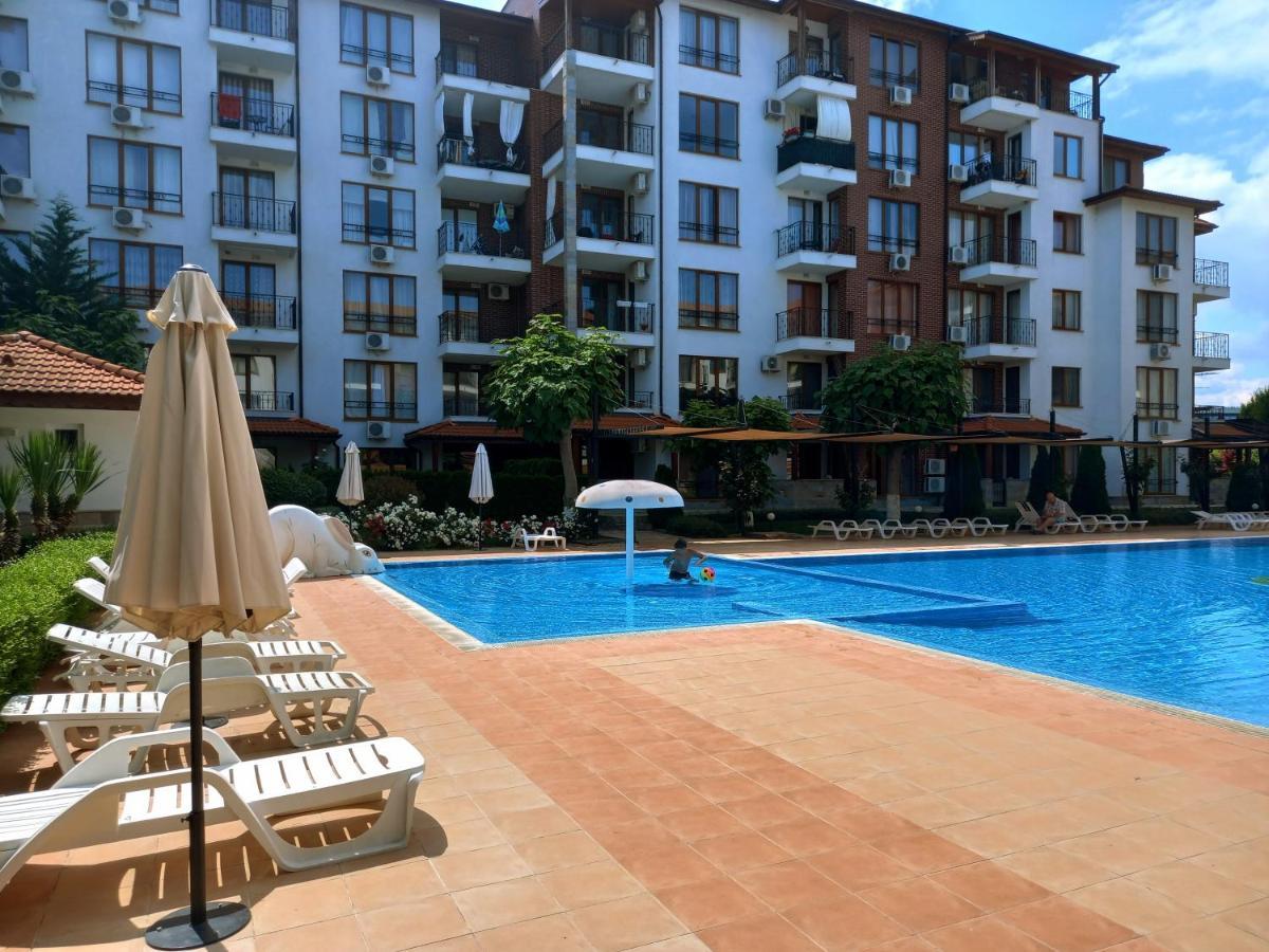Apollon-7 Family Apartment Несебир Екстер'єр фото